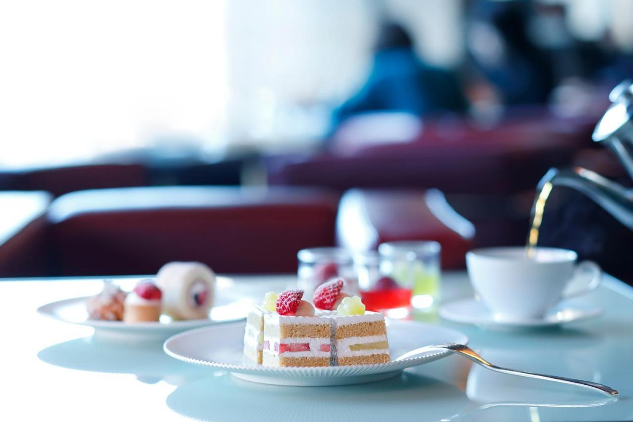 Hotel New Otani Tokyo The Main Esterno foto A cake
