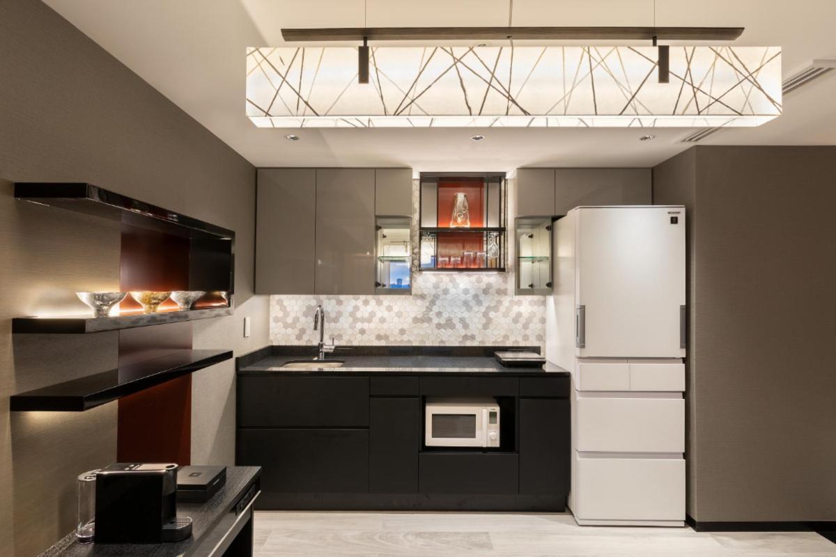 Hotel New Otani Tokyo The Main Esterno foto A modern Japanese kitchen